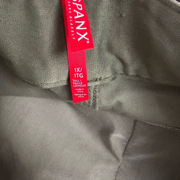 SPANX Stretch Twill Ankle Cargo Pants Sage Green Size 1X TALL Casual - Picture 5 of 8